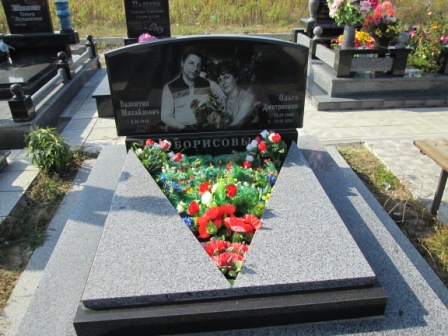 Гранитный памятник 3 в Кировограде